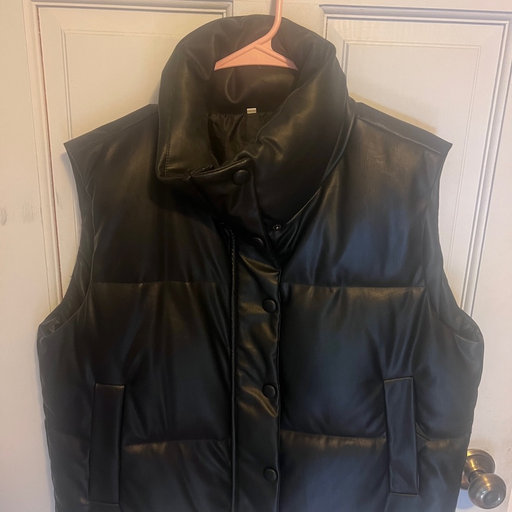 Elegant Black Quilted Vest